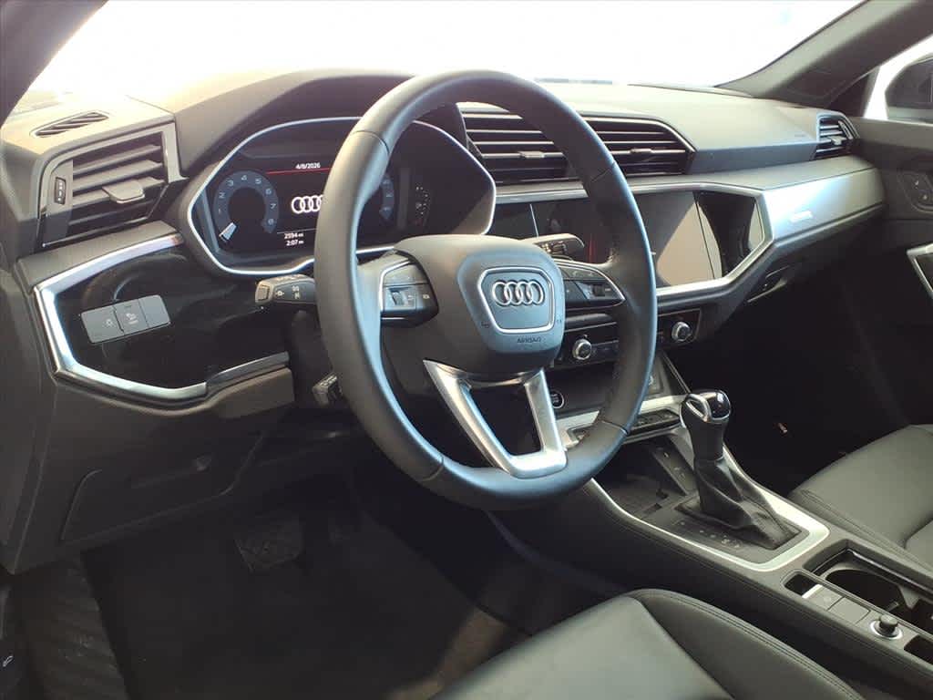 2025 Audi Q3 S line Premium Plus 45 TFSI quattro