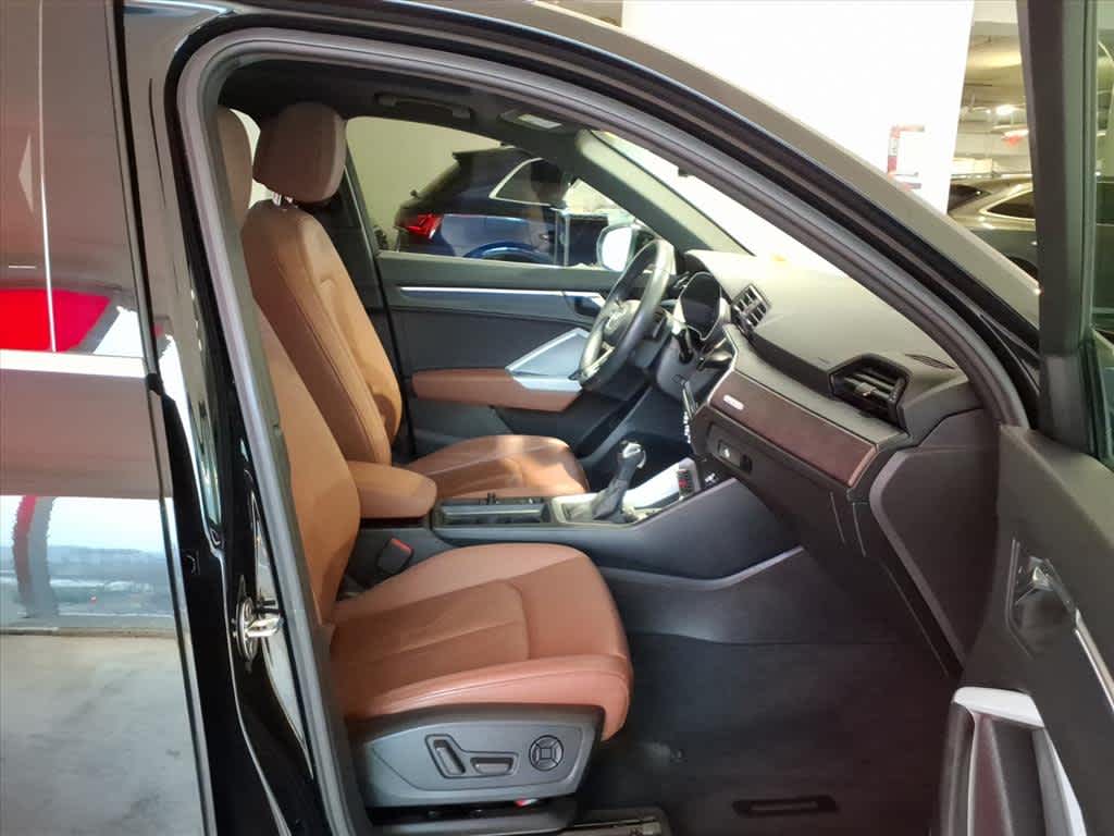 2021 Audi Q3 S line Premium Plus 45 TFSI quattro