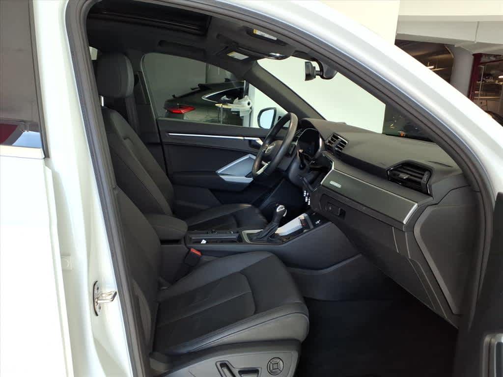 2023 Audi Q3 S line Premium Plus 45 TFSI quattro