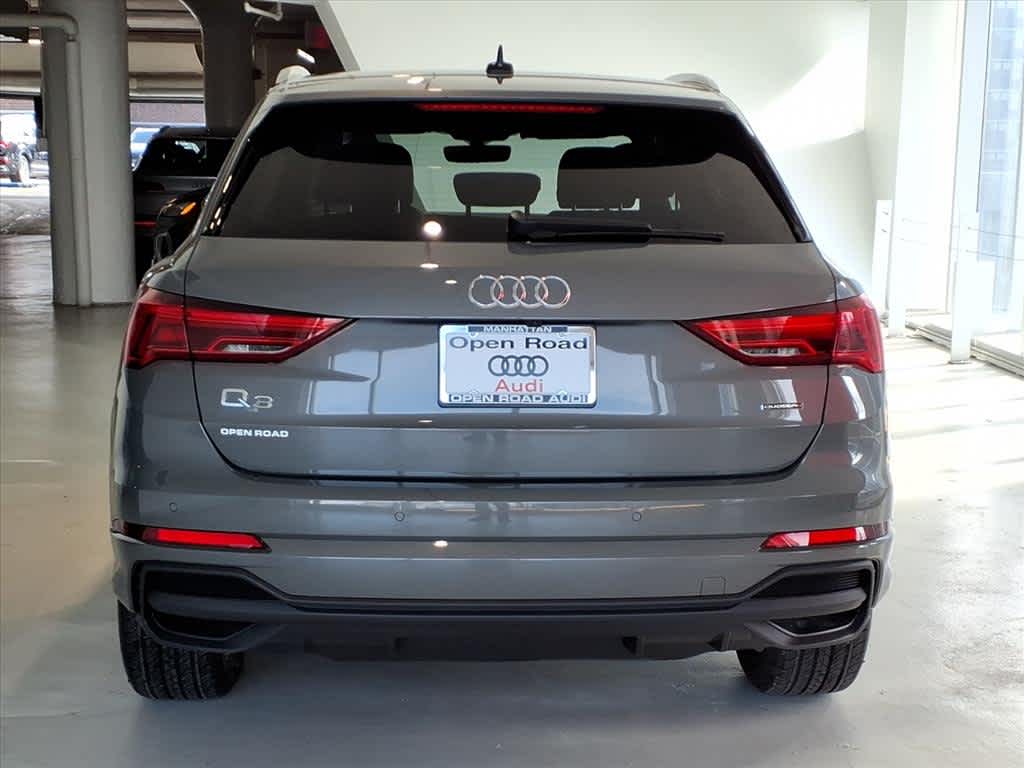 2025 Audi Q3 S line Premium Plus 45 TFSI quattro