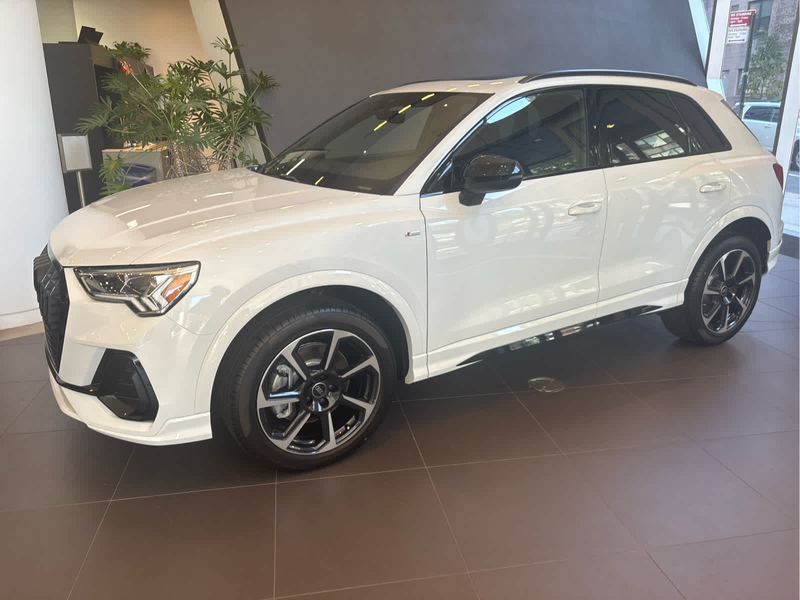 2025 Audi Q3 S line Premium Plus 45 TFSI quattro