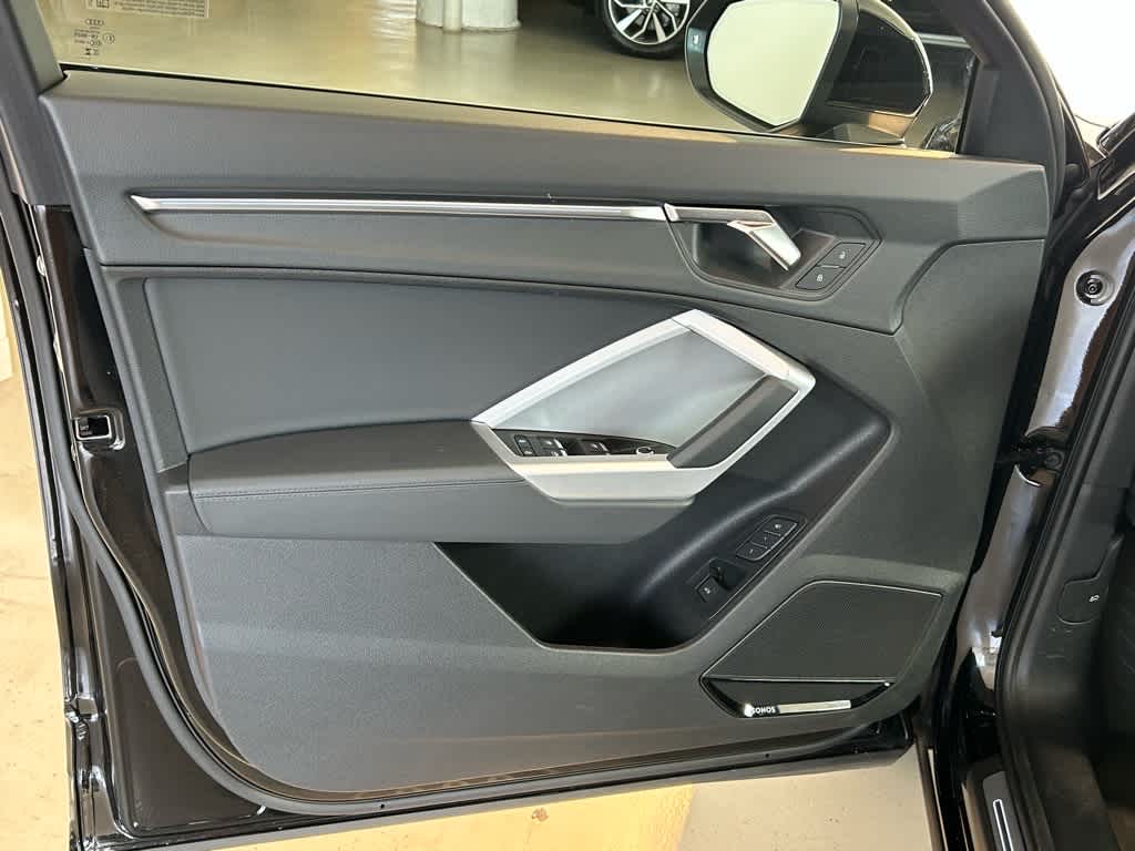 2025 Audi Q3 S line Premium Plus 45 TFSI quattro