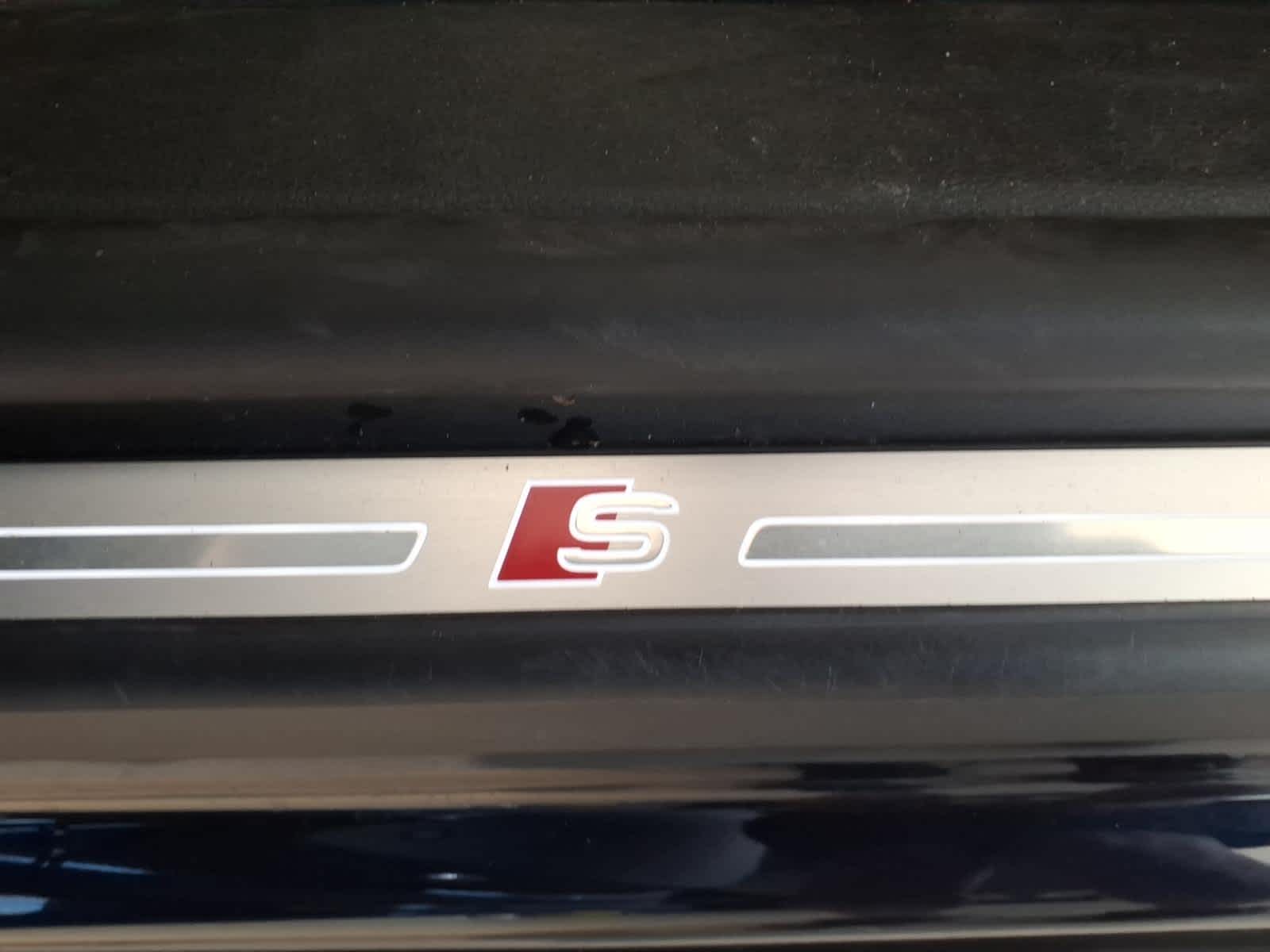 2026 Audi Q8 Premium Plus quattro *Ltd Avail*