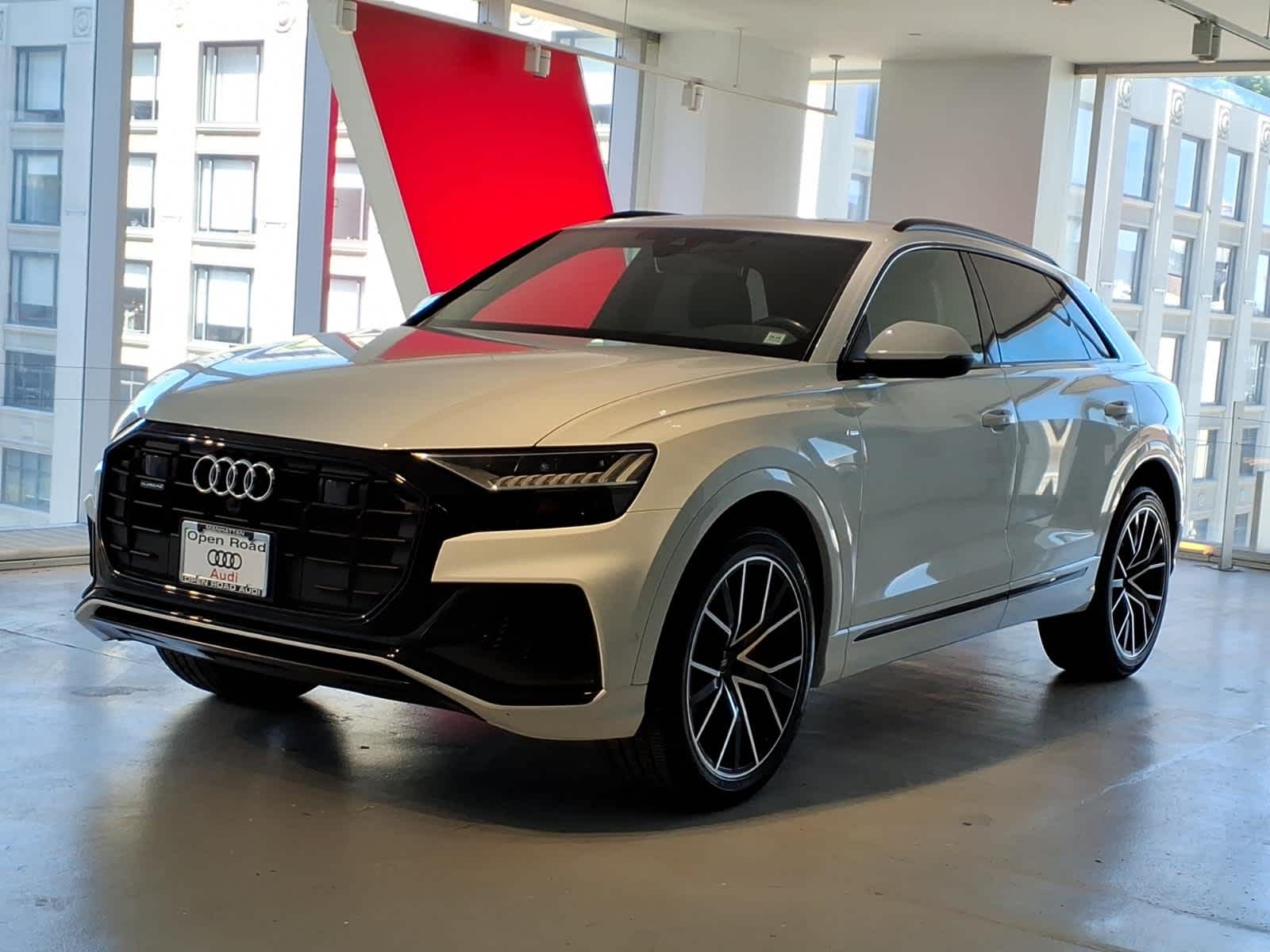 2023 Audi Q8 Premium Plus 55 TFSI quattro