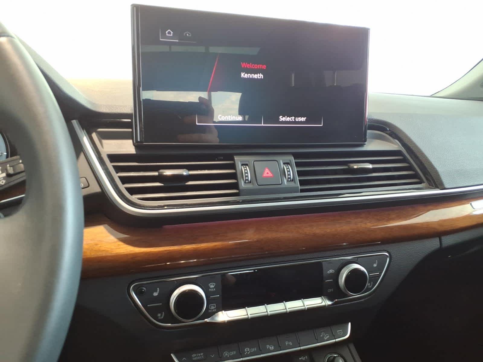2023 Audi Q5 S line Prestige 45 TFSI quattro