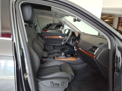 2023 Audi Q5 S line Prestige 45 TFSI quattro