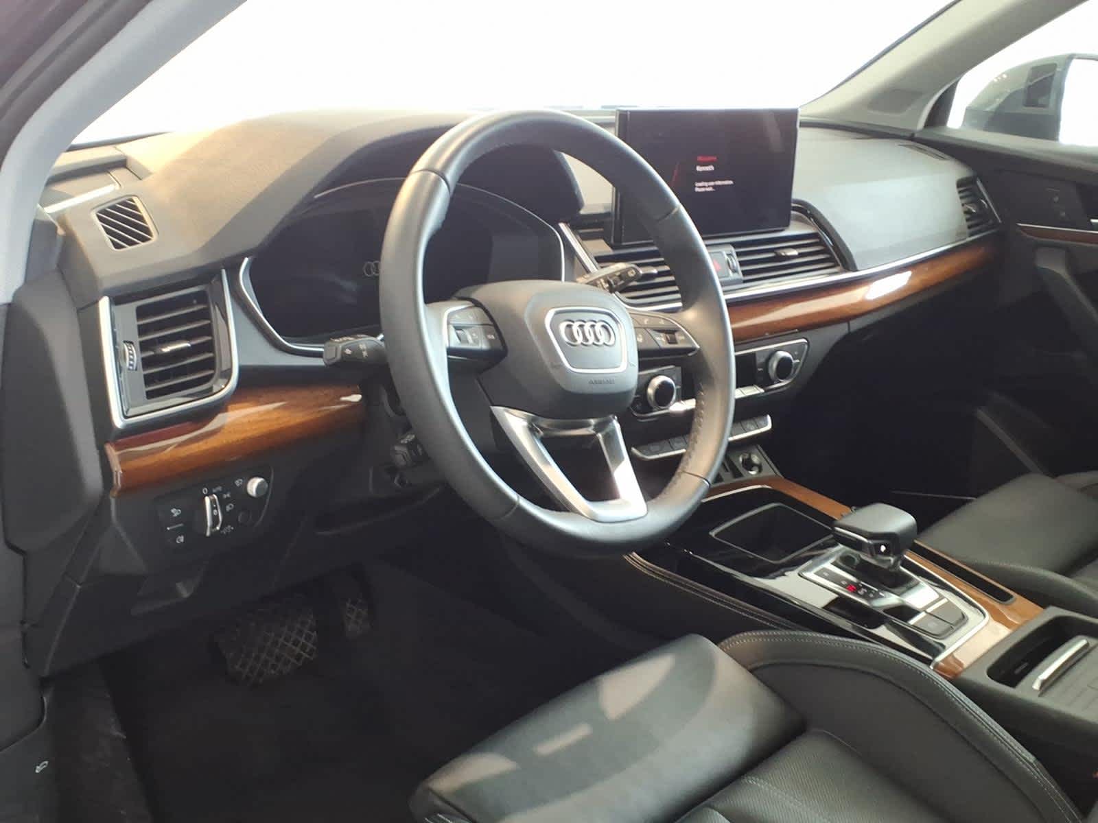 2023 Audi Q5 S line Prestige 45 TFSI quattro