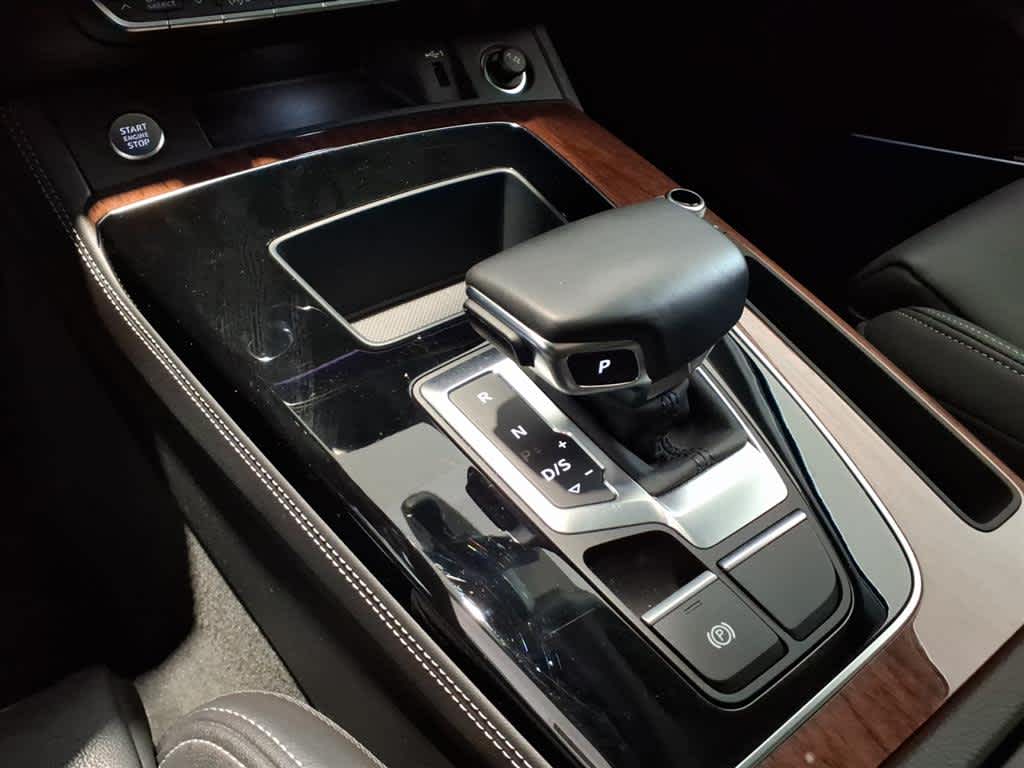 2022 Audi Q5 S line Prestige 45 TFSI quattro