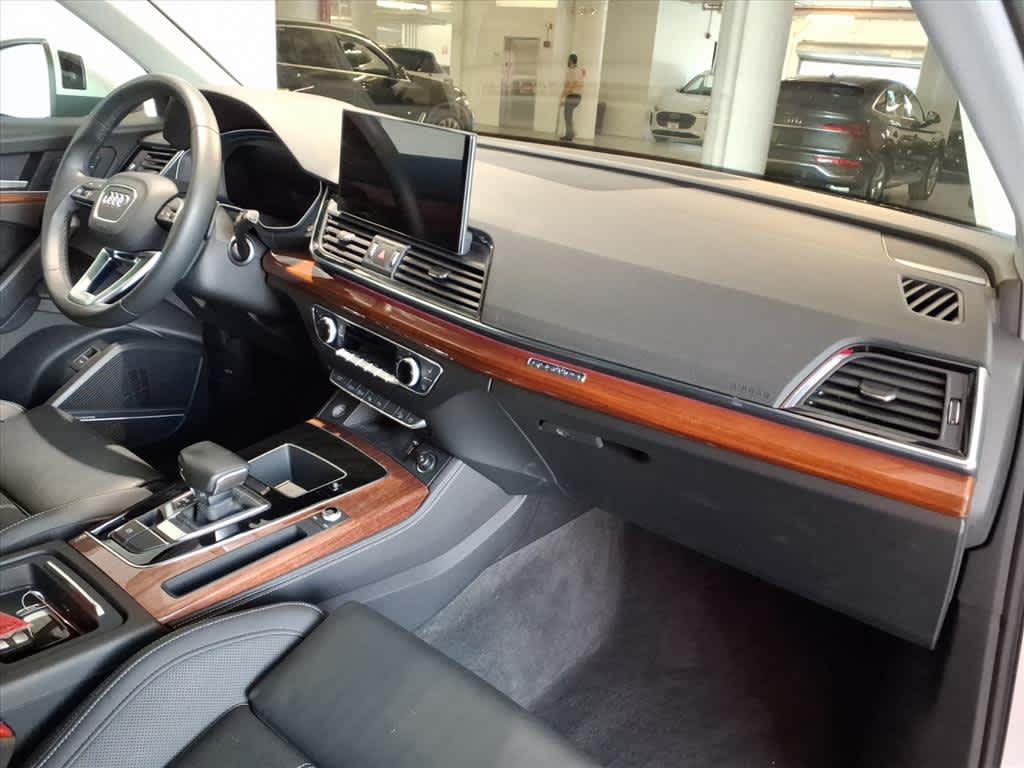 2022 Audi Q5 S line Prestige 45 TFSI quattro