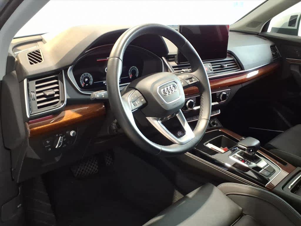 2022 Audi Q5 S line Prestige 45 TFSI quattro