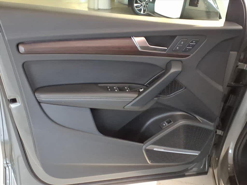 2023 Audi Q5 S line Prestige 45 TFSI quattro