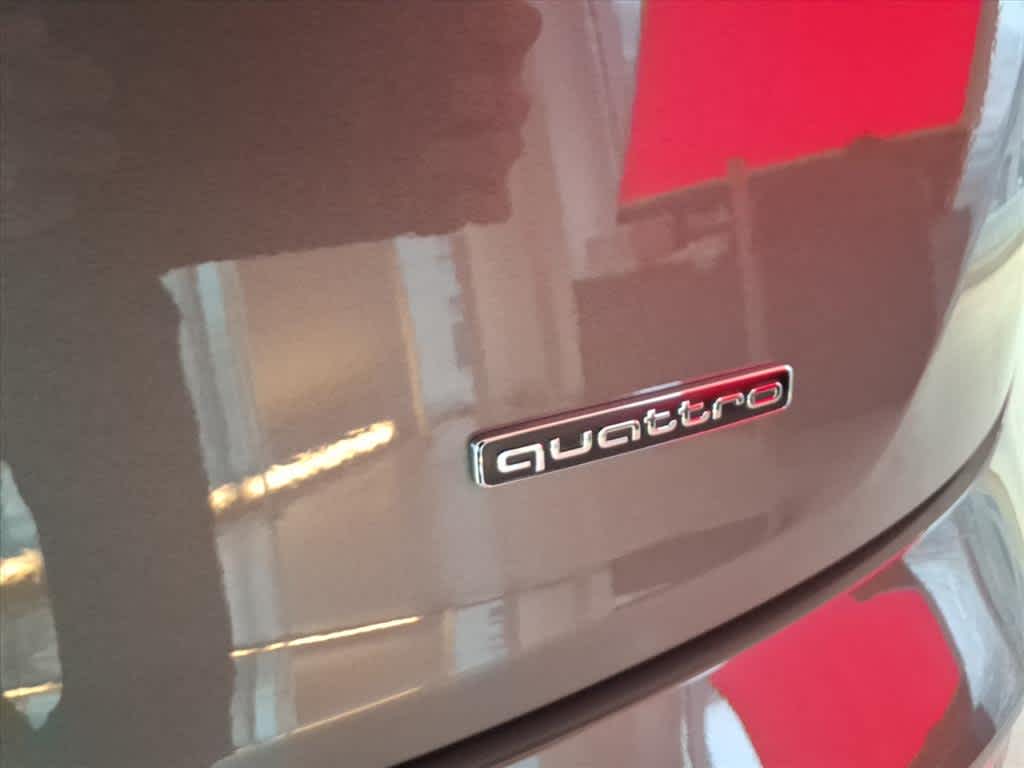 2023 Audi Q5 S line Prestige 45 TFSI quattro