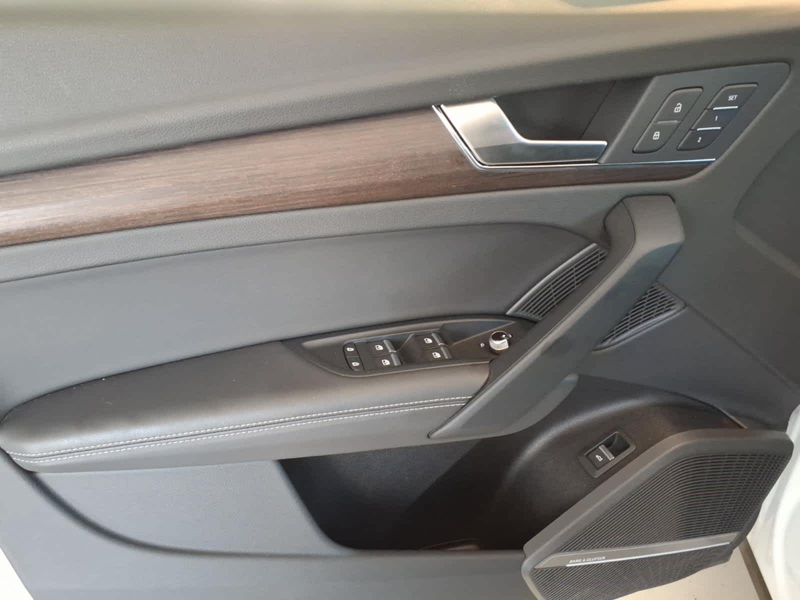 2023 Audi Q5 S line Prestige 45 TFSI quattro