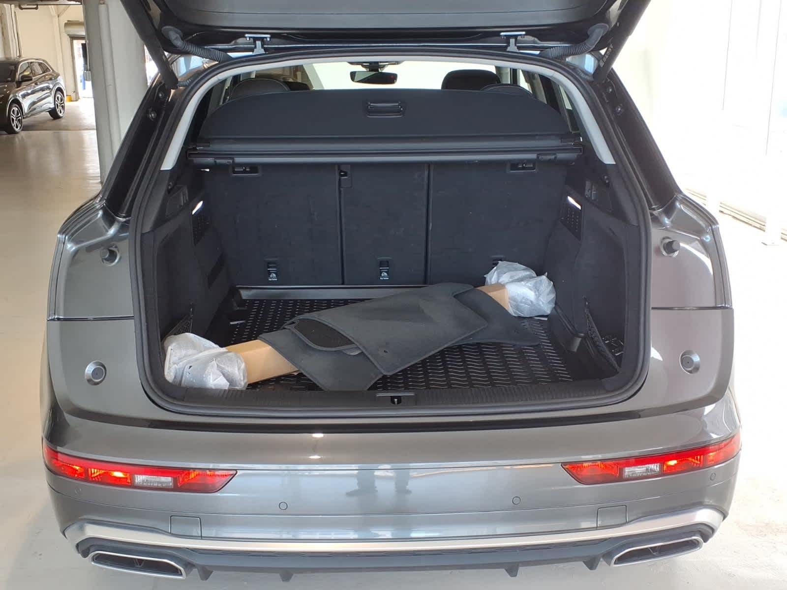 2023 Audi Q5 S line Prestige 45 TFSI quattro