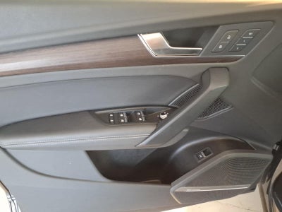 2023 Audi Q5 S line Prestige 45 TFSI quattro