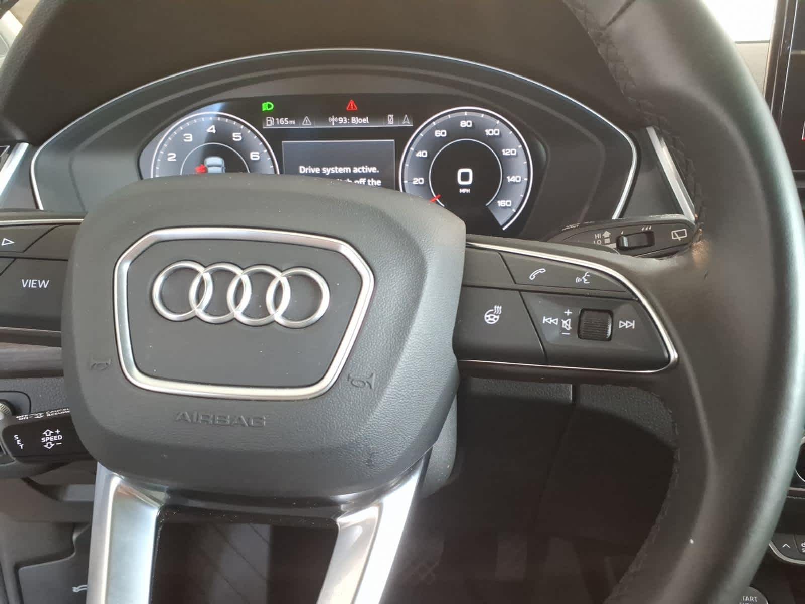 2023 Audi Q5 S line Prestige 45 TFSI quattro