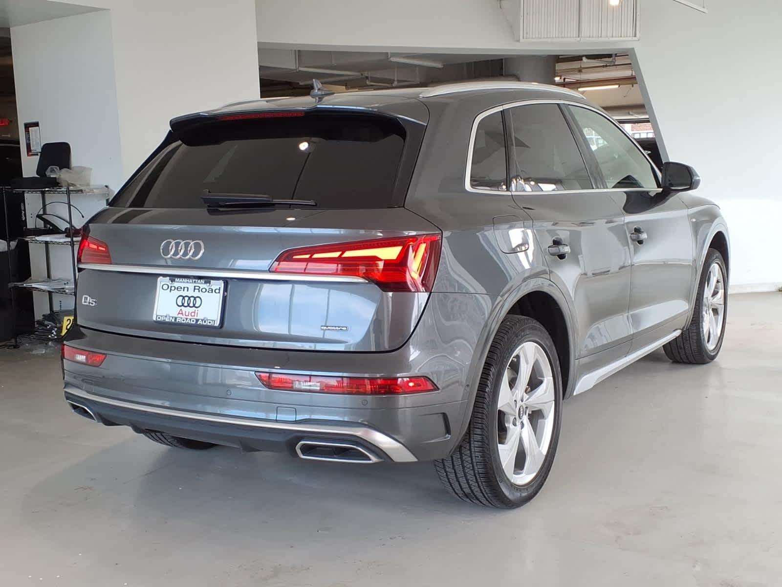 2023 Audi Q5 S line Prestige 45 TFSI quattro