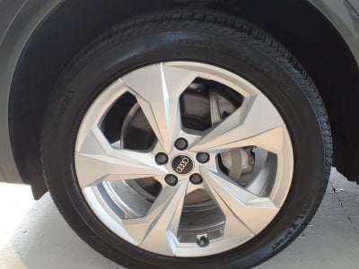 2023 Audi Q5 S line Prestige 45 TFSI quattro