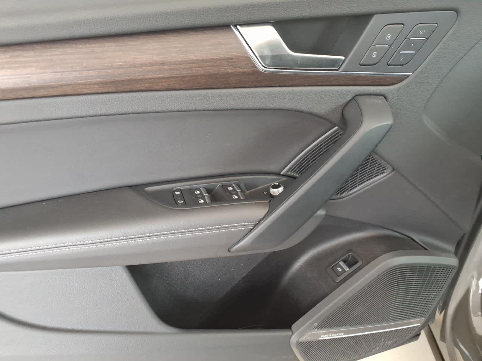 2023 Audi Q5 S line Prestige 45 TFSI quattro