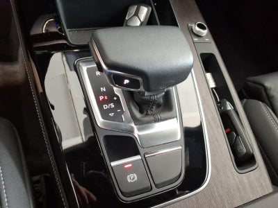 2023 Audi Q5 S line Prestige 45 TFSI quattro