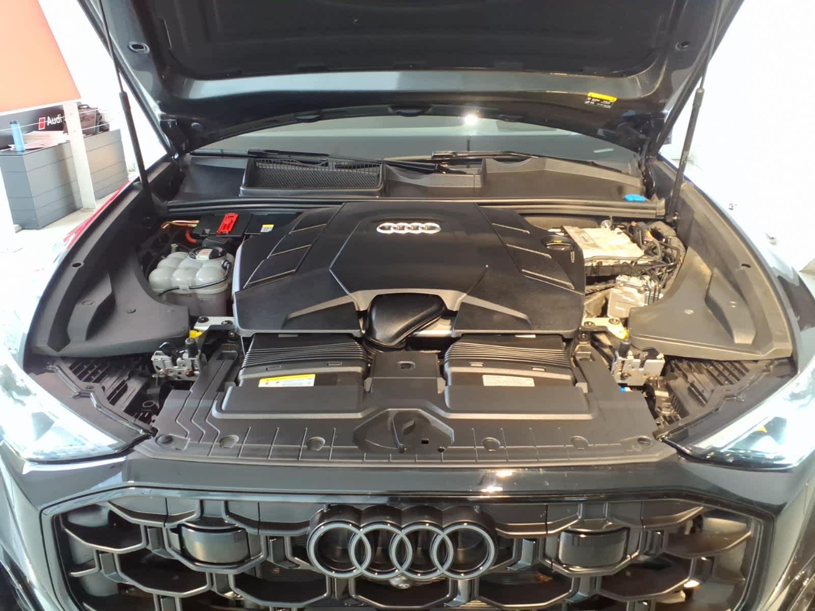 2024 Audi Q8 Prestige 55 TFSI quattro