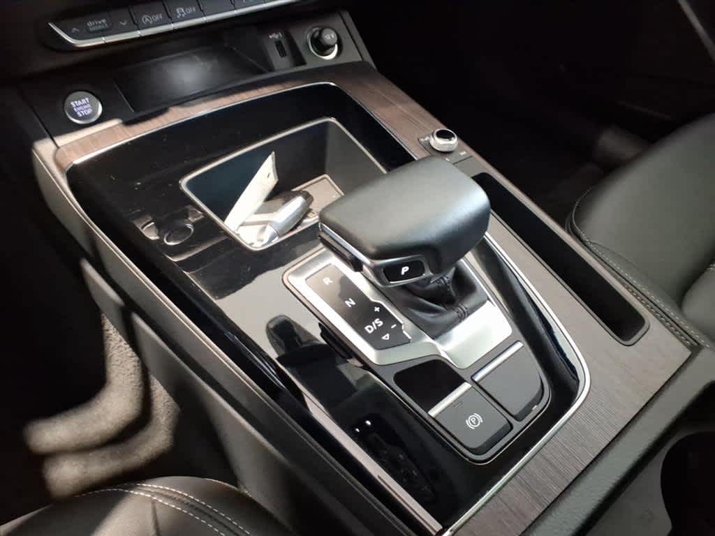 2023 Audi Q5 S line Premium 45 TFSI quattro