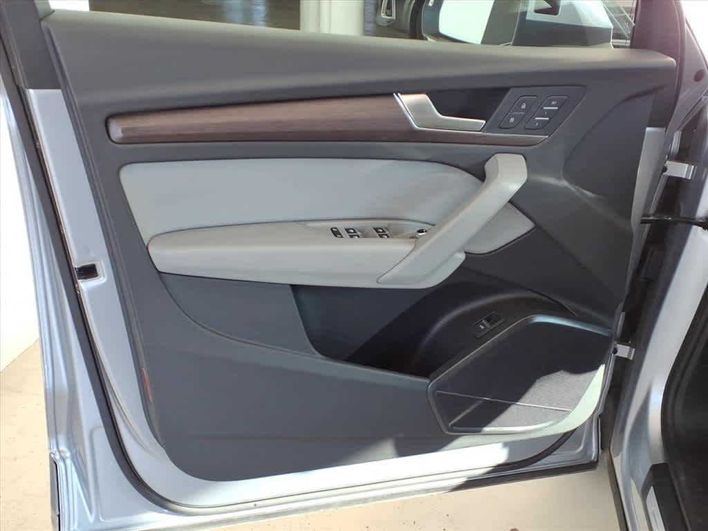 2023 Audi Q5 S line Premium 45 TFSI quattro