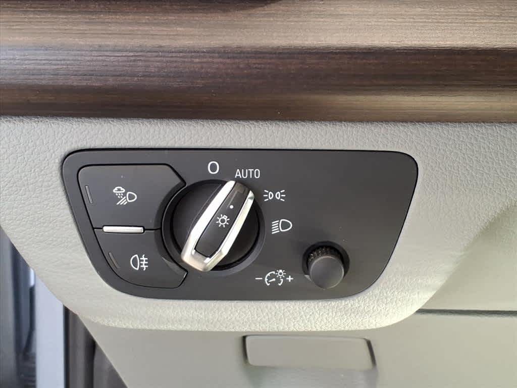 2023 Audi Q5 S line Premium 45 TFSI quattro