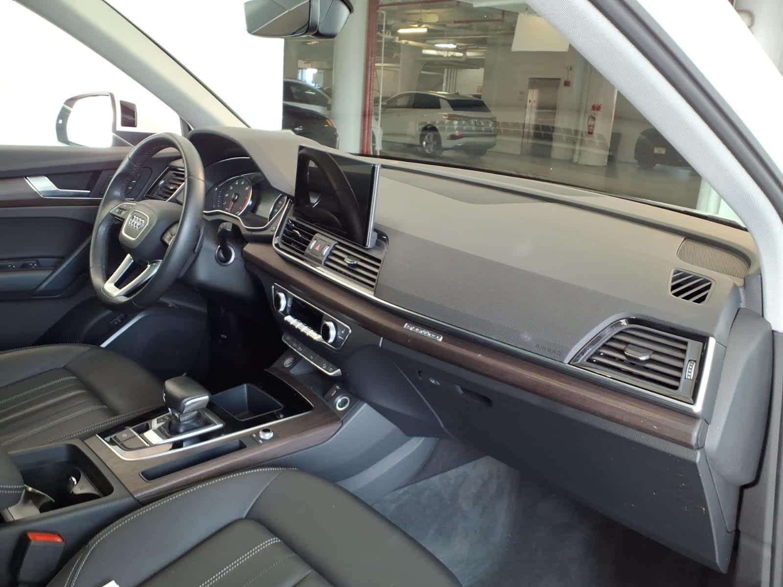 2023 Audi Q5 S line Premium 45 TFSI quattro