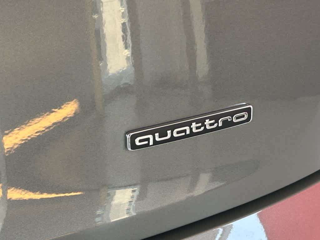 2025 Audi Q5 S line Premium 45 TFSI quattro