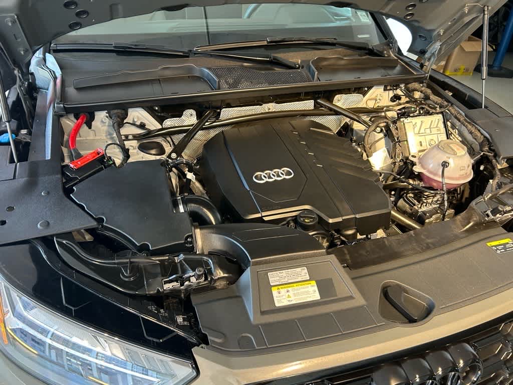 2025 Audi Q5 S line Premium 45 TFSI quattro