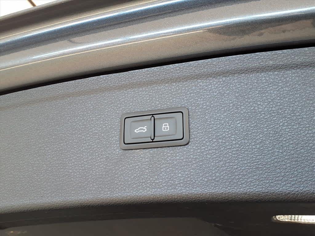 2023 Audi Q5 S line Premium 45 TFSI quattro