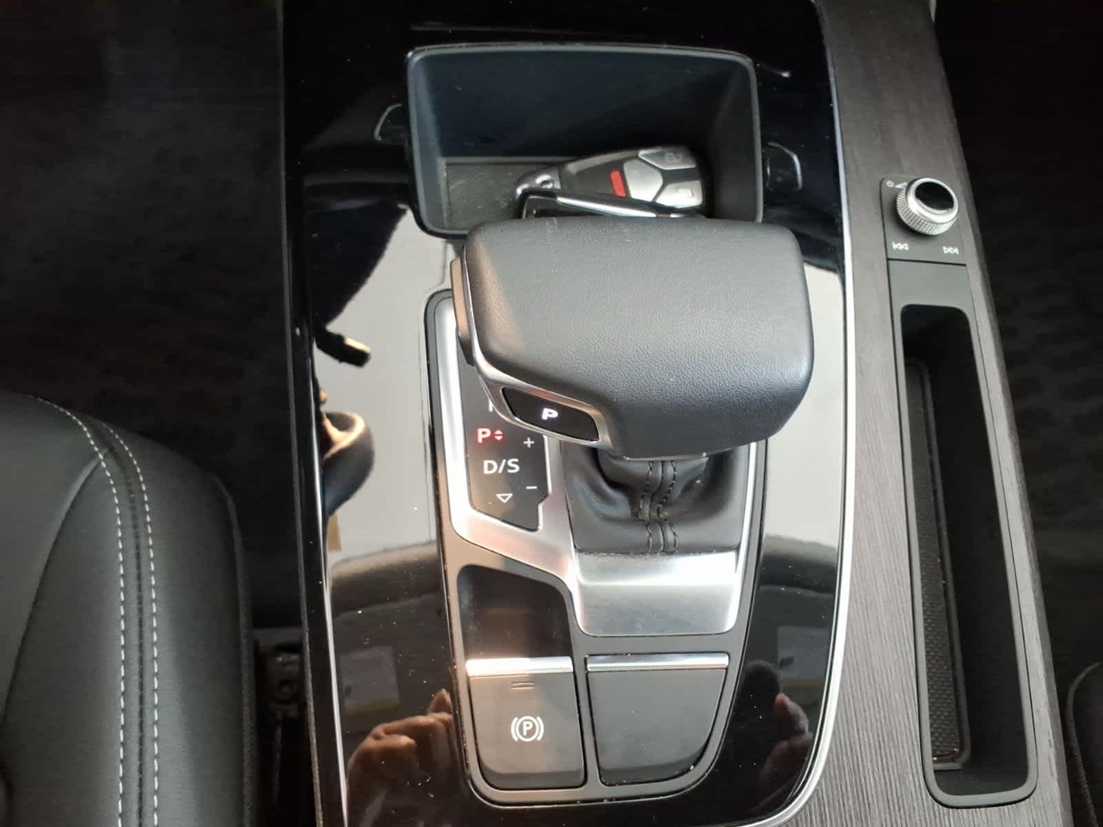 2023 Audi Q5 S line Premium 45 TFSI quattro