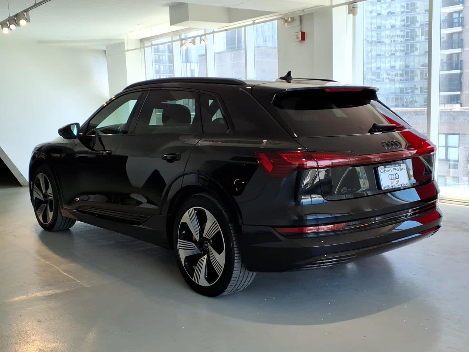 2023 Audi e-tron Premium Plus quattro