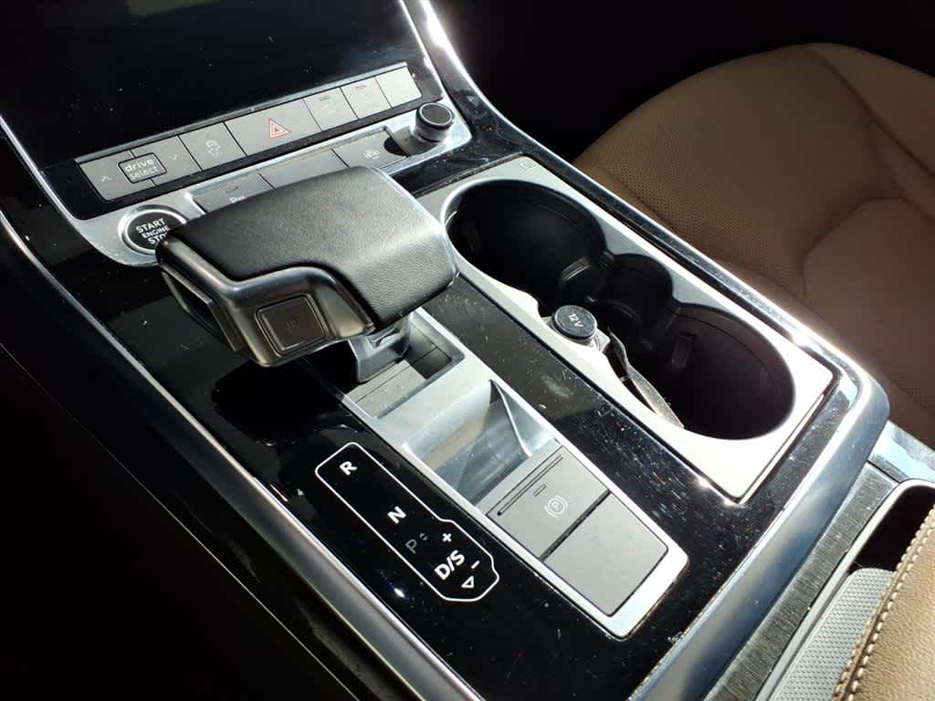 2023 Audi Q7 Premium Plus 45 TFSI quattro