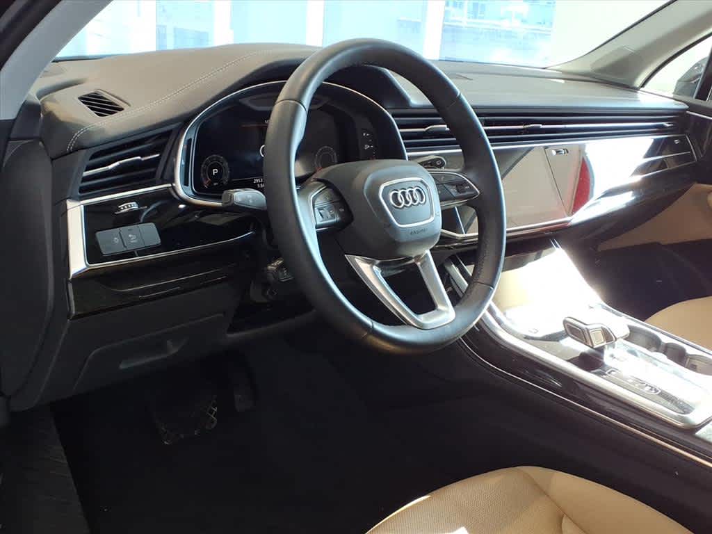 2023 Audi Q7 Premium Plus 45 TFSI quattro