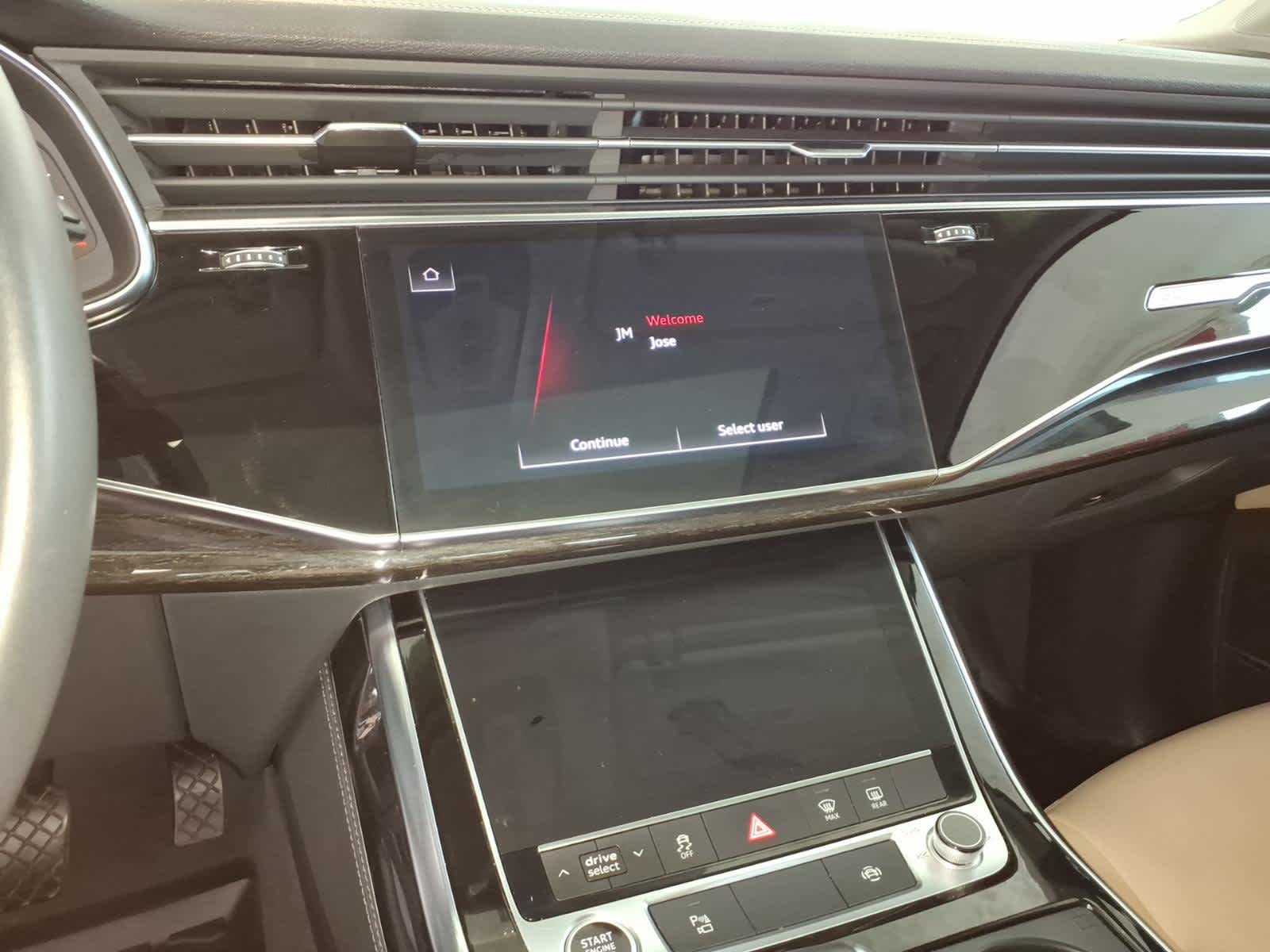 2023 Audi Q7 Premium Plus 45 TFSI quattro