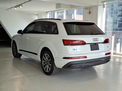 2023 Audi Q7 Premium Plus 45 TFSI quattro