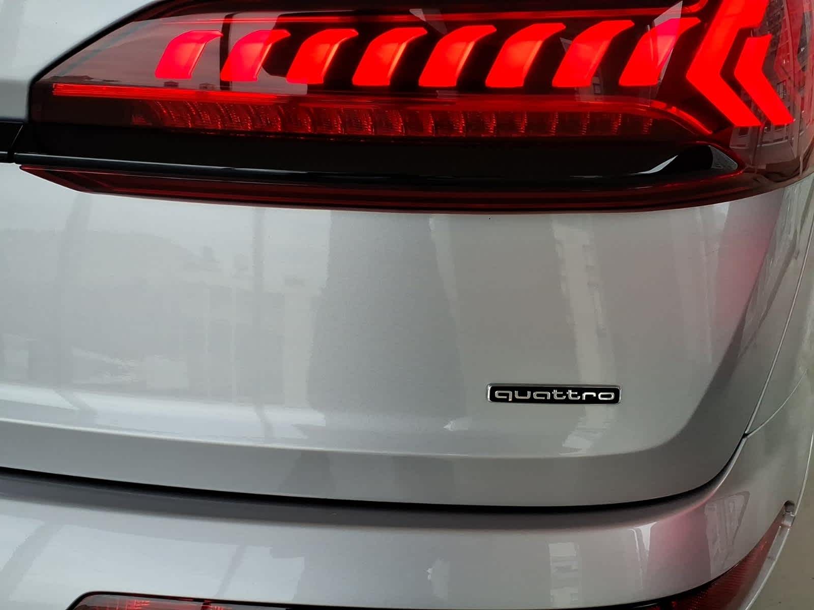 2022 Audi Q7 Premium Plus 45 TFSI quattro