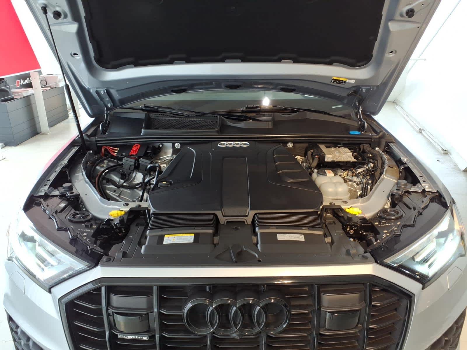 2022 Audi Q7 Premium Plus 45 TFSI quattro