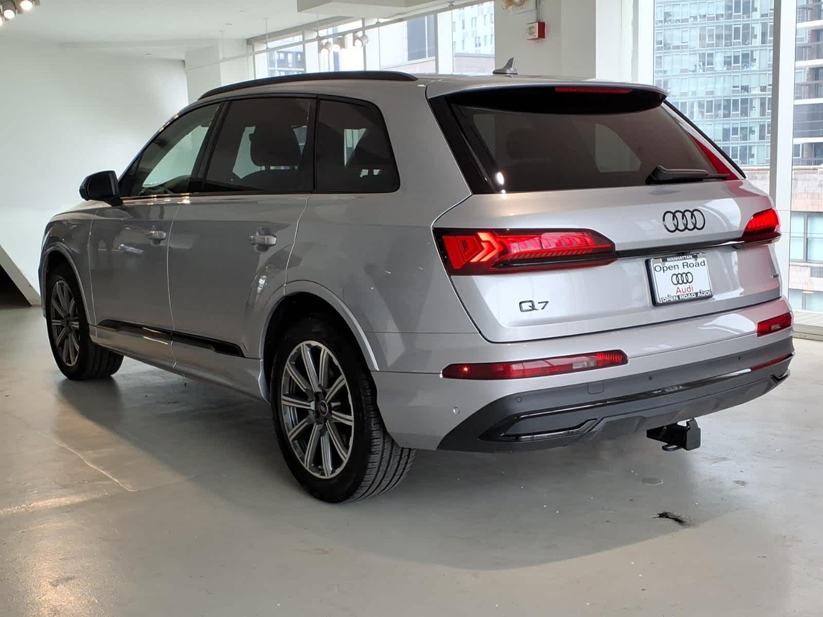 2022 Audi Q7 Premium Plus 45 TFSI quattro
