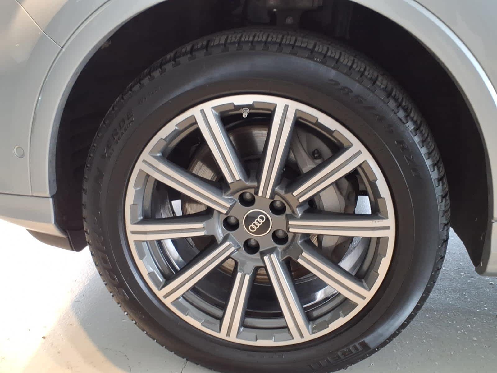 2022 Audi Q7 Premium Plus 45 TFSI quattro