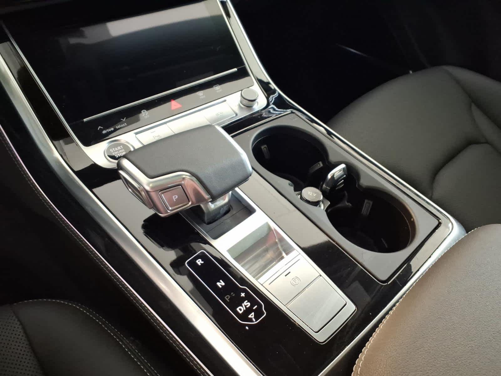 2026 Audi Q7 Premium Plus 55 quattro *Ltd Avail*