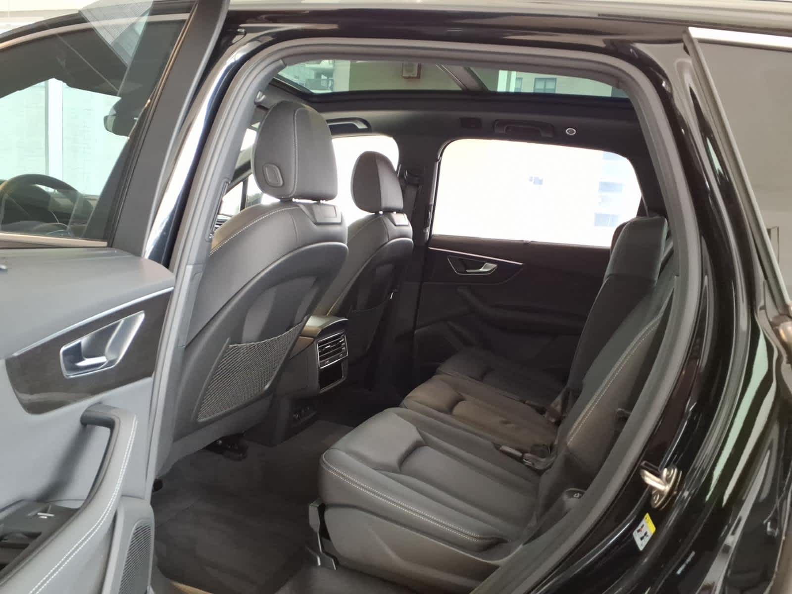 2026 Audi Q7 Premium Plus 55 quattro *Ltd Avail*