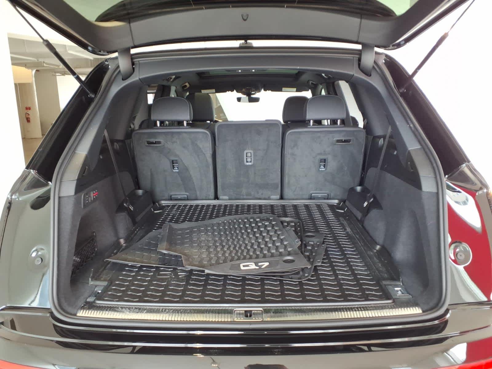 2026 Audi Q7 Premium Plus 55 quattro *Ltd Avail*