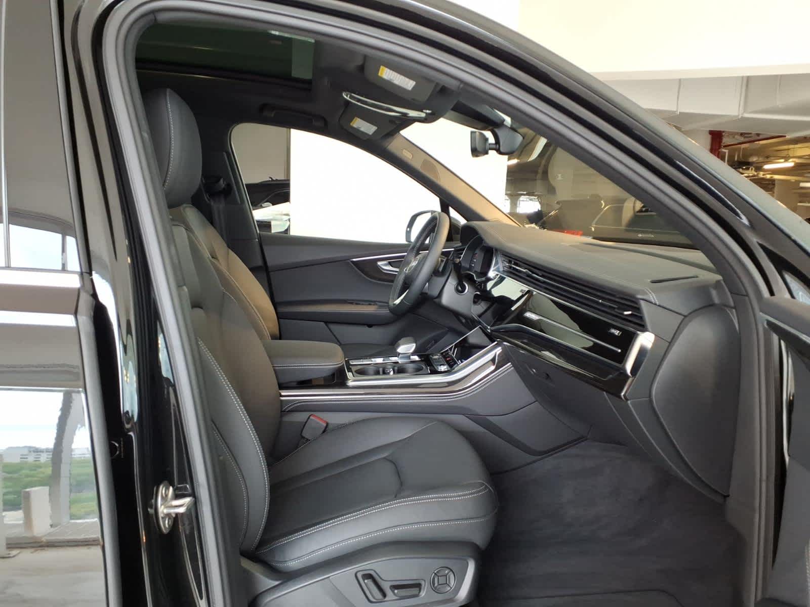 2026 Audi Q7 Premium Plus 55 quattro *Ltd Avail*