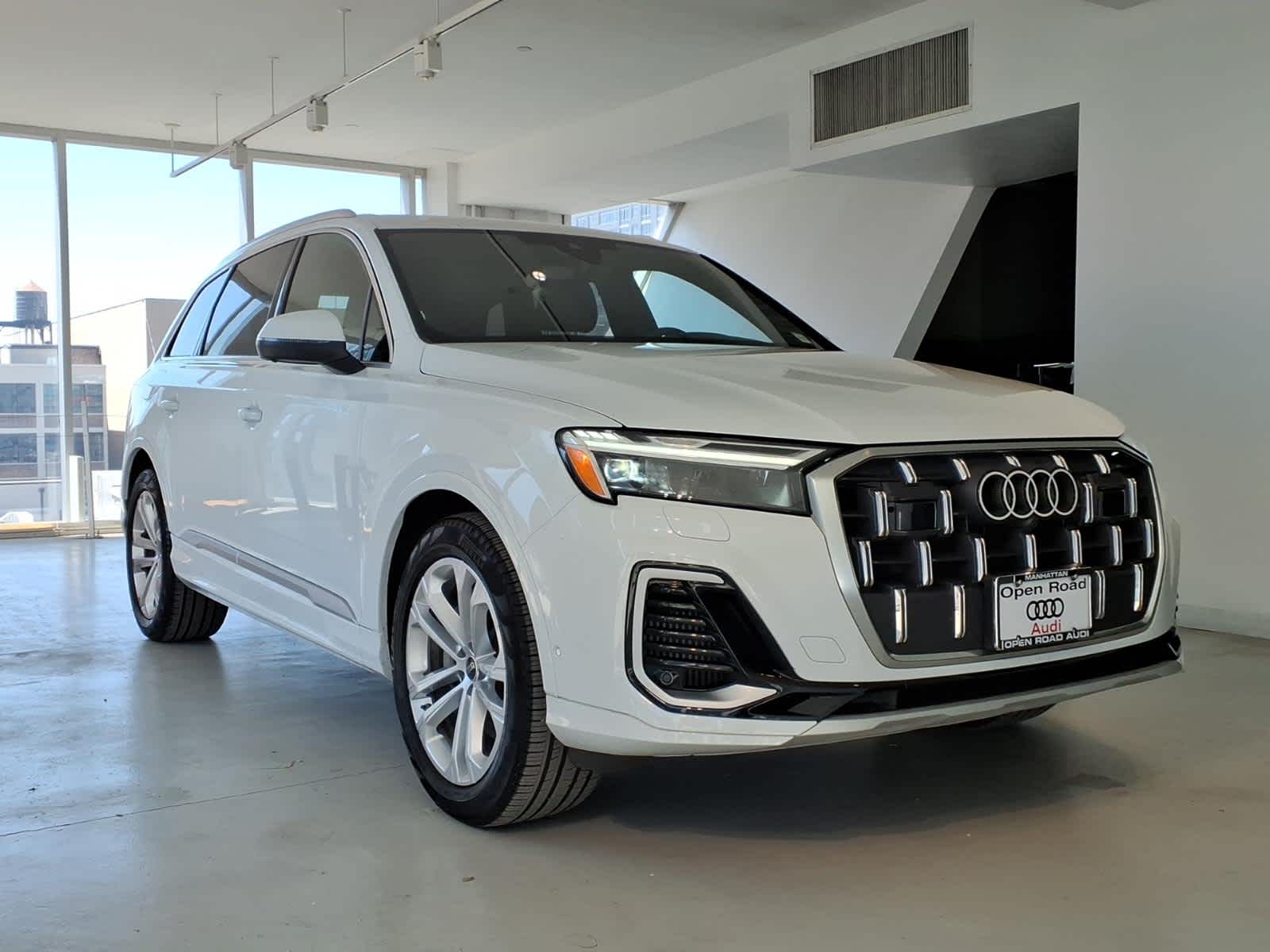 2026 Audi Q7 Premium Plus 55 quattro *Ltd Avail*