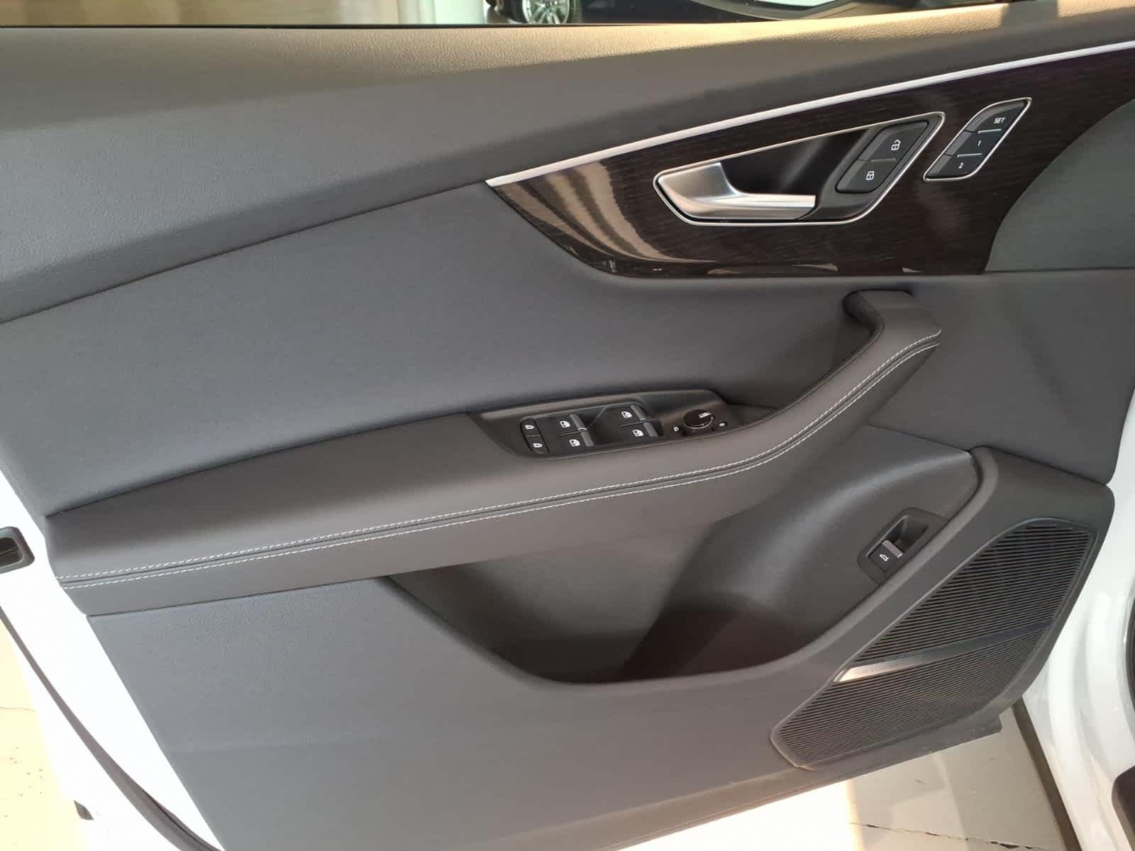 2026 Audi Q7 Premium Plus 55 quattro *Ltd Avail*