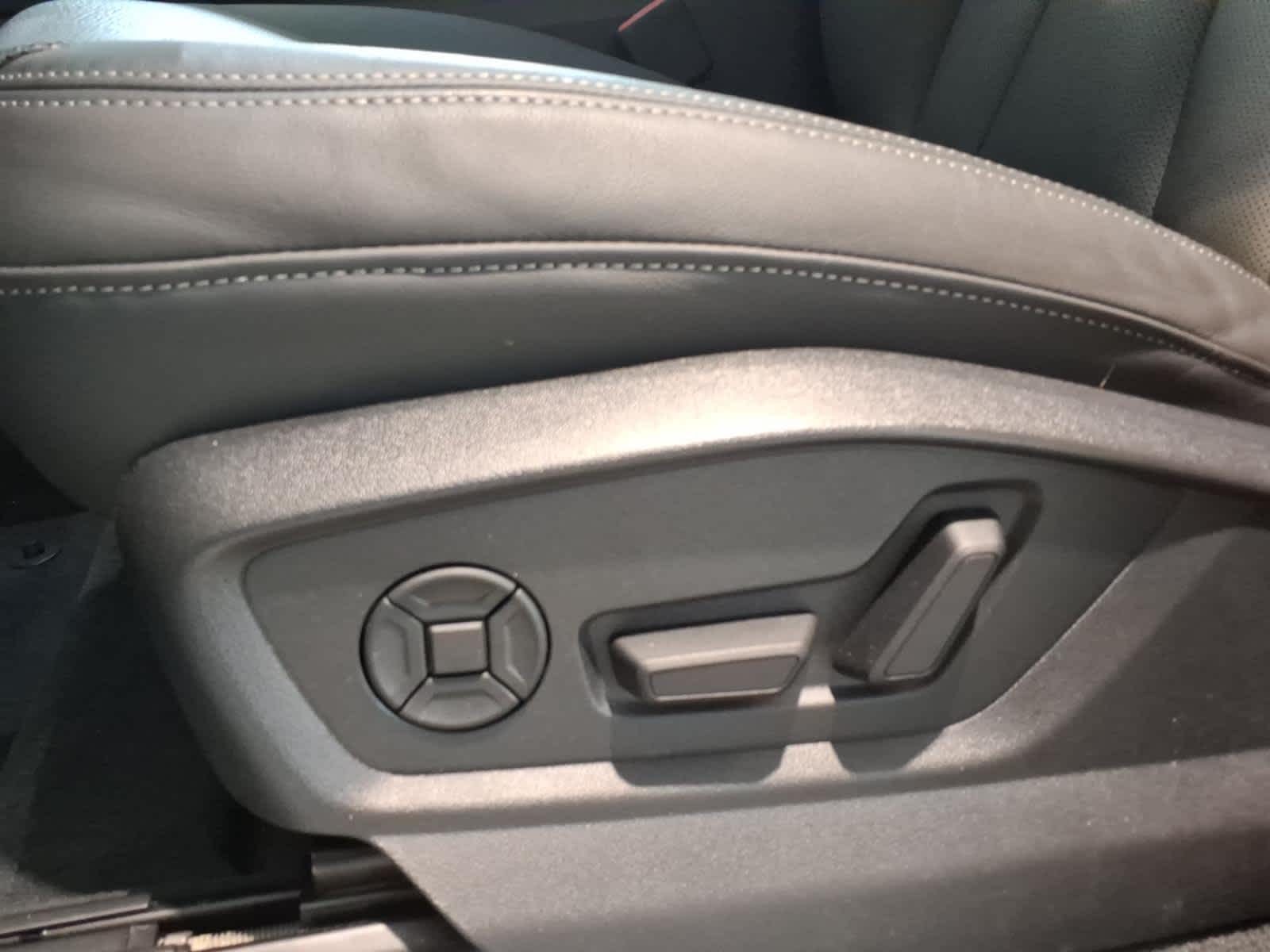 2026 Audi Q7 Premium Plus 55 quattro *Ltd Avail*