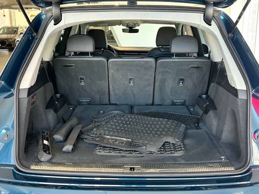 2022 Audi Q7 Premium Plus 55 TFSI quattro